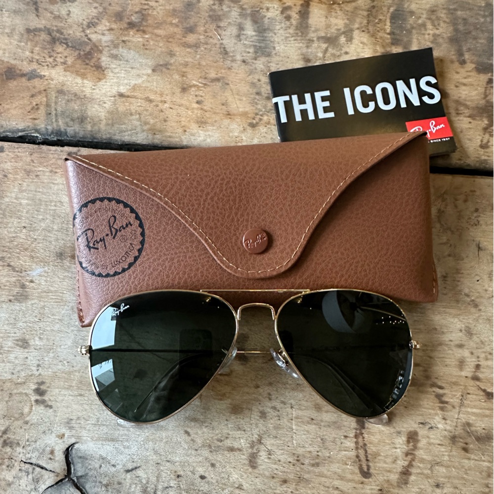 NIB Ray-Ban Aviator Arista Sunglasses with Green Lenses
